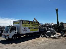Best Office Cleanout  in Edcouch, TX